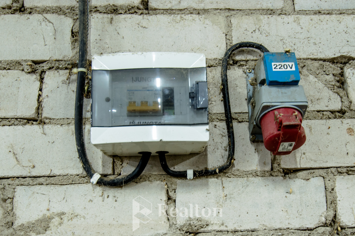 Parduodamos patalpos Laimiškės vs., 1670.98 kv.m ploto-image-270590486