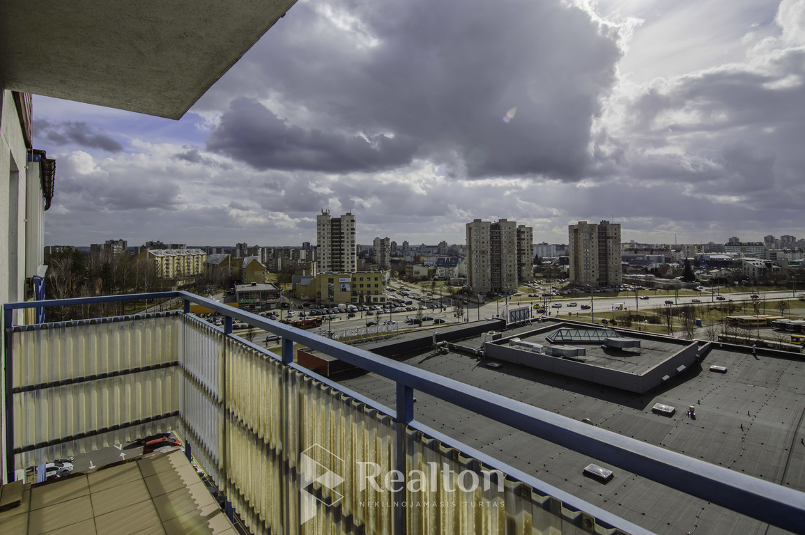 Nuomojamas šviesus 2 kambarių butas su puikiu panoraminiu vaizdu!-image-280163394