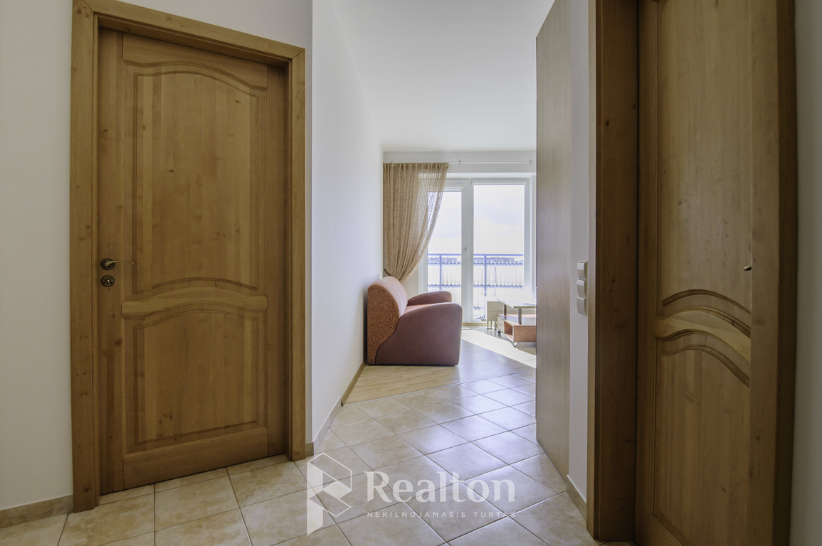 Nuomojamas šviesus 2 kambarių butas su puikiu panoraminiu vaizdu!-image-280163397