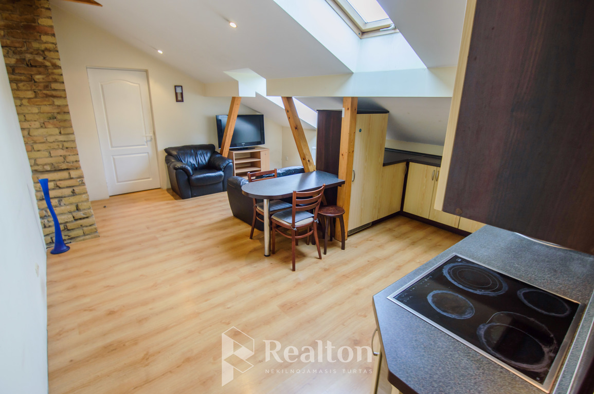 Parduodamas studio tipo butas/butai M. K. Čiurlionio gatvėje.-image-270594795