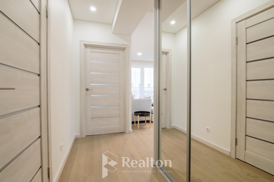 Nuomojamas butas Deltuvos g., Šeškinėje, Vilniuje, 47 kv.m ploto-image-270591444