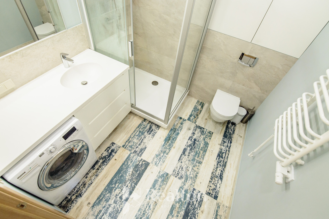 Nuomojamas 2 kambarių butas su parkavimo vieta A. Vivulskio g.!-image-270592736