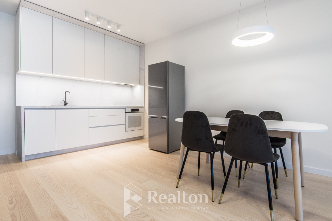 Nuomojamas 2 kam. butas su parkavimo vieta STORYLINE projekte!-image-280162274