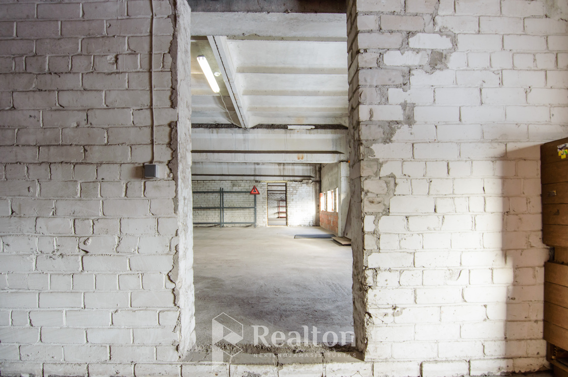 Nuomojamos patalpos V. A. Graičiūno g., Aukštuosiuose Paneriuose, Vilniuje, 322 kv.m ploto-image-270592497