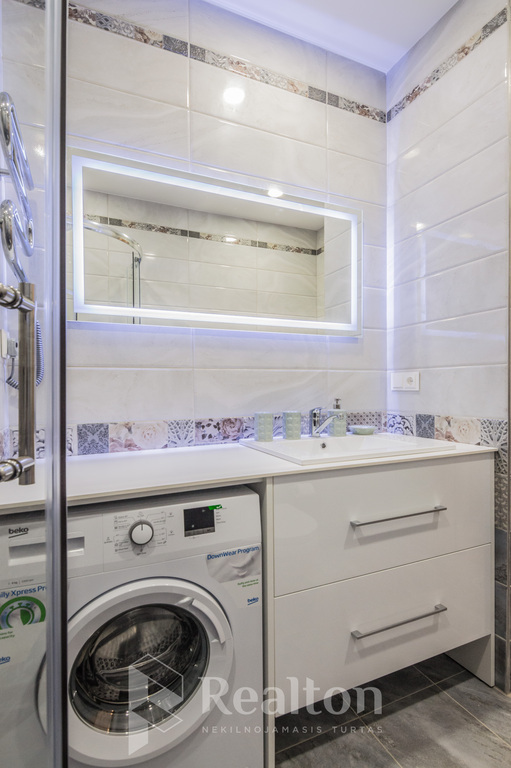 Nuomojamas butas Pylimo g., Senamiestyje, Vilniuje, 42 kv.m ploto-image-270593570