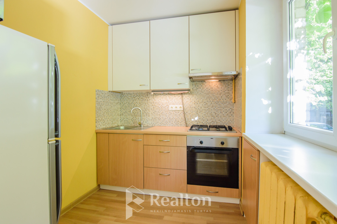 Nuomojamas butas Muitinės g., Naujamiestyje, Vilniuje, 42 kv.m ploto-image-273544587