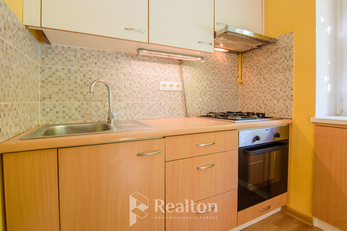 Nuomojamas butas Muitinės g., Naujamiestyje, Vilniuje, 42 kv.m ploto-image-273544588