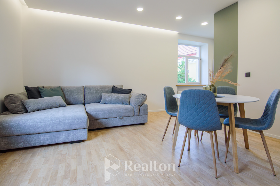 Nuomojamas butas Vokiečių g., Senamiestyje, Vilniuje, 85.75 kv.m ploto-image-270587974