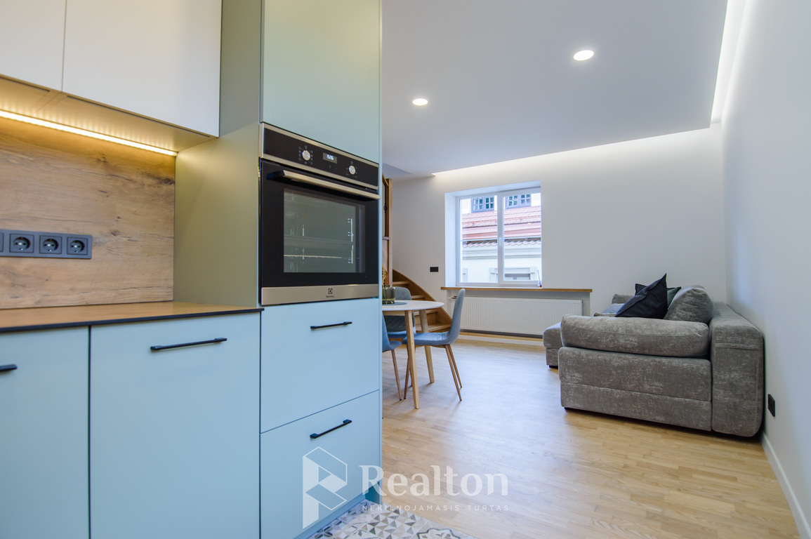 Nuomojamas butas Vokiečių g., Senamiestyje, Vilniuje, 85.75 kv.m ploto-image-270587979