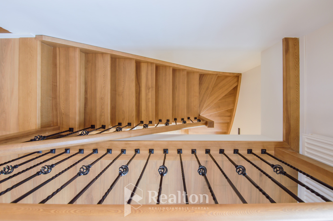 Nuomojamas butas Vokiečių g., Senamiestyje, Vilniuje, 85.75 kv.m ploto-image-270587986