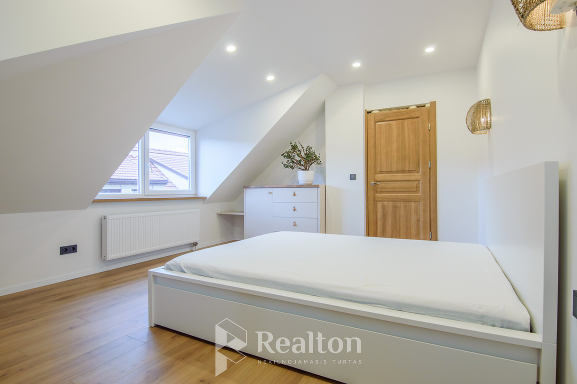 Nuomojamas butas Vokiečių g., Senamiestyje, Vilniuje, 85.75 kv.m ploto-image-270587990