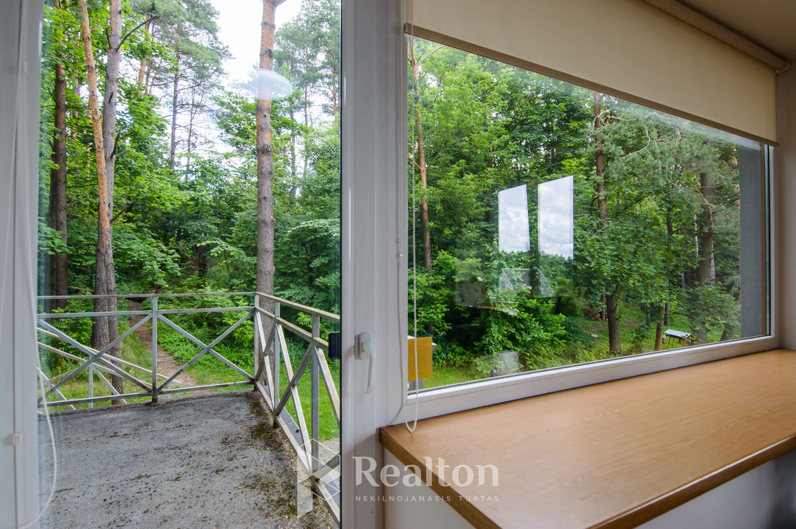 Parduodamas butas Korių g., Balsiuose, Vilniuje, 185 kv.m ploto-image-270595754