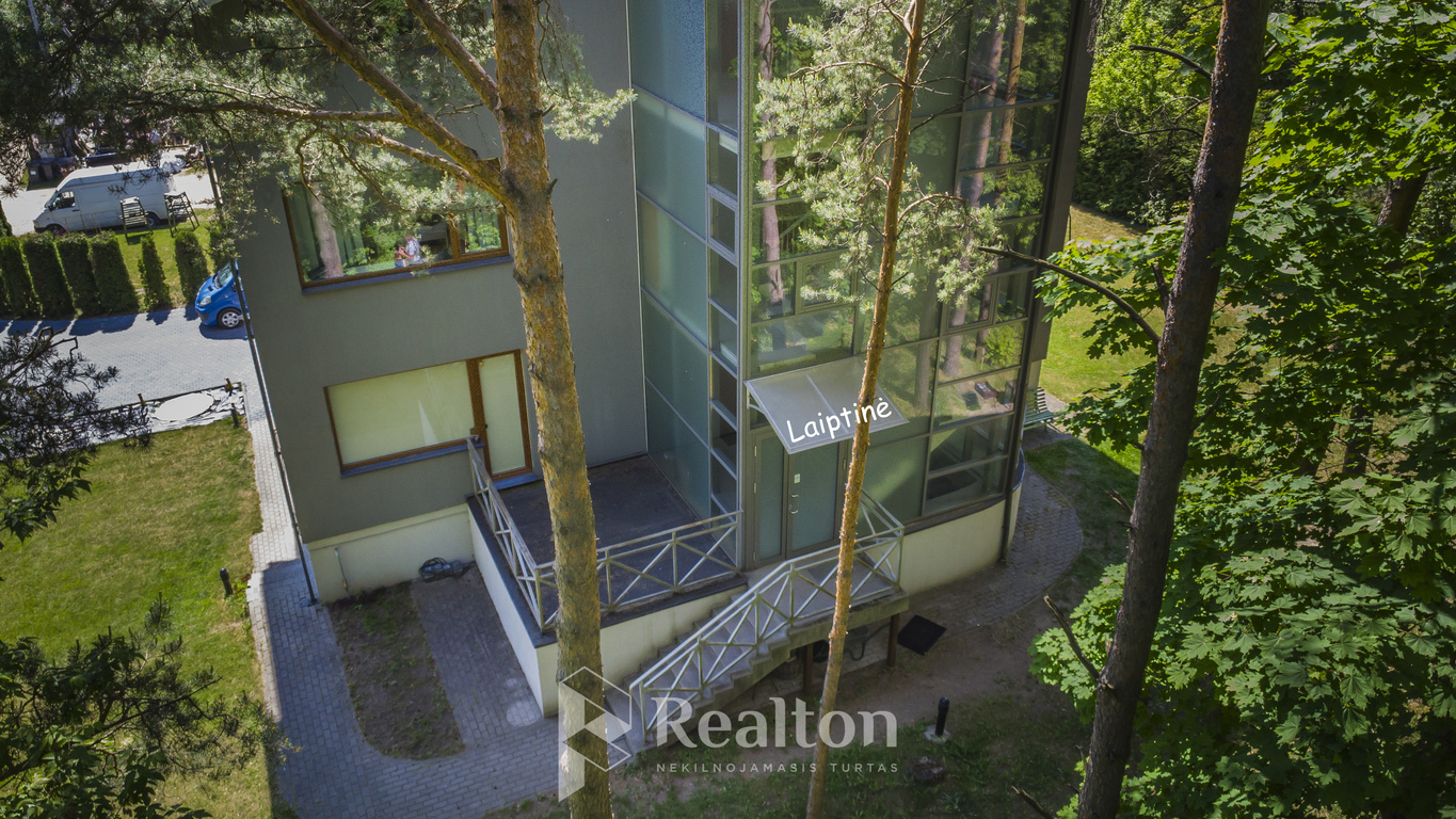 Parduodamas butas Korių g., Balsiuose, Vilniuje, 185 kv.m ploto-image-270595761