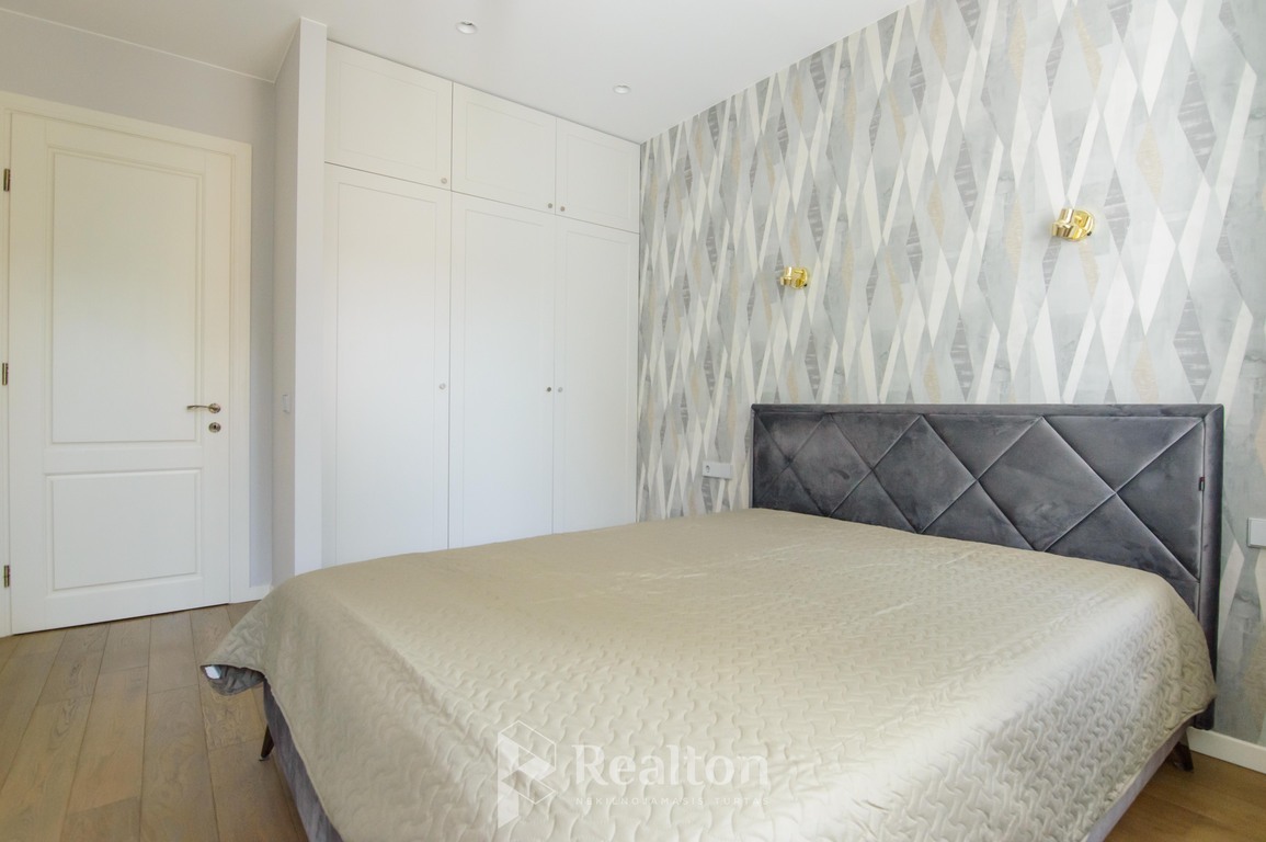 Nuomojamas butas Ašmenos g., Senamiestyje, Vilniuje, 51 kv.m ploto-image-285862074