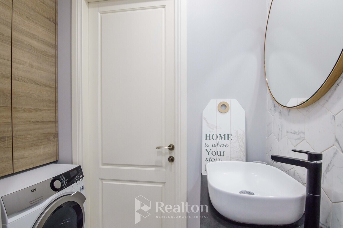 Nuomojamas butas Ašmenos g., Senamiestyje, Vilniuje, 51 kv.m ploto-image-285862079