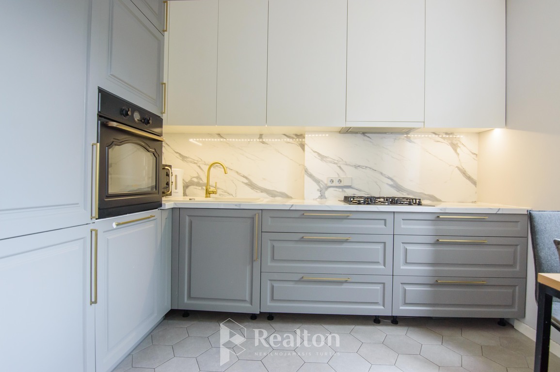 Nuomojamas butas Ašmenos g., Senamiestyje, Vilniuje, 51 kv.m ploto-image-285862077