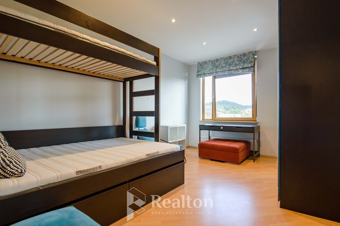 Nuomojamas butas Antakalnio g., Antakalnyje, Vilniuje, 85 kv.m ploto, 3 kambariai-image-273542773