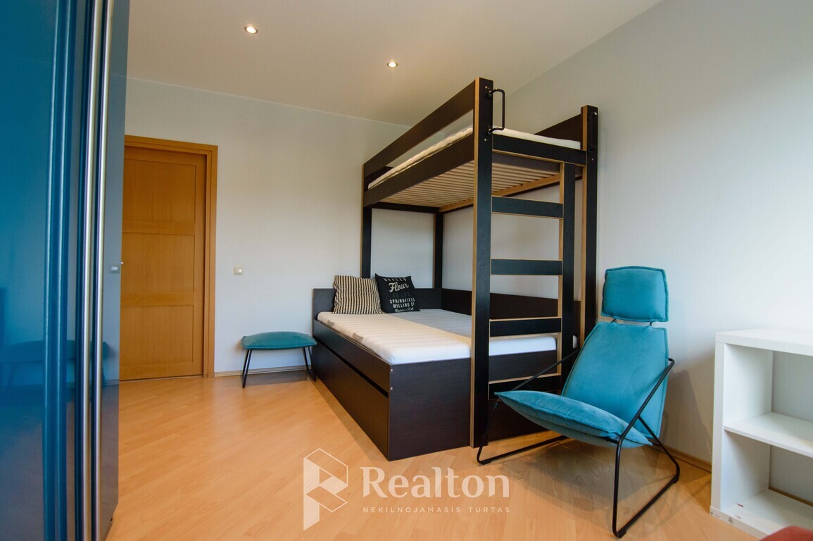 Nuomojamas butas Antakalnio g., Antakalnyje, Vilniuje, 85 kv.m ploto, 3 kambariai-image-273542774