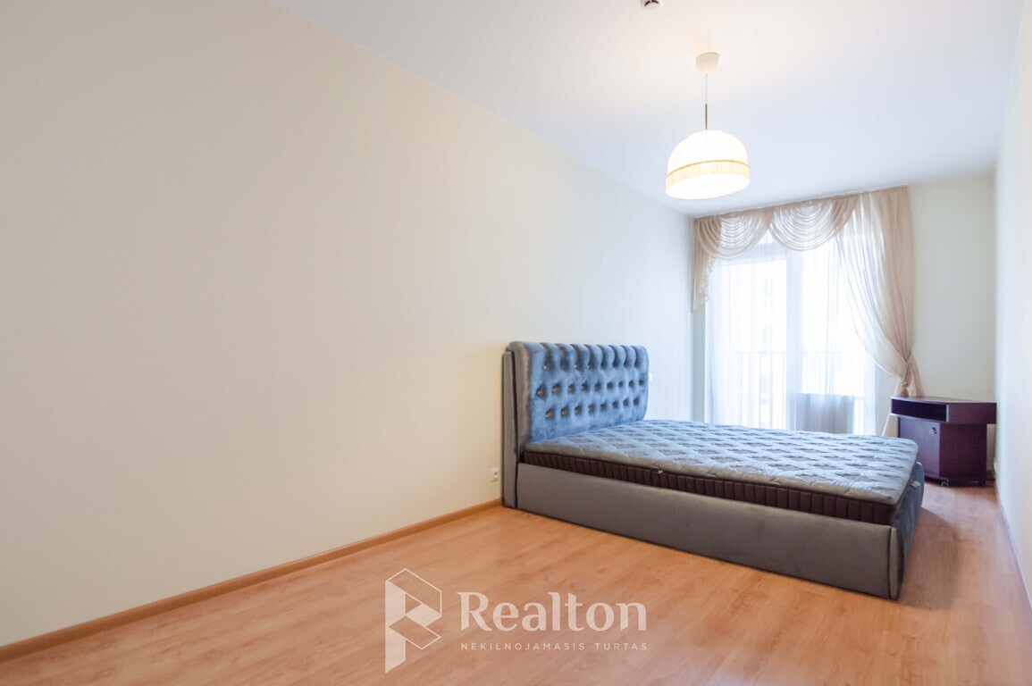 Nuomojamas butas Pašilaičiuose, Vilniuje, 55.75 kv.m ploto-image-273540418