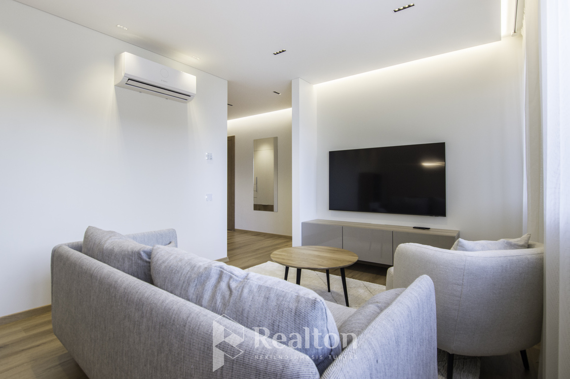 Nuomojamas 2 kambarių butas Baltupiuose nuo Rugsėjo 15 d.!-image-270588978