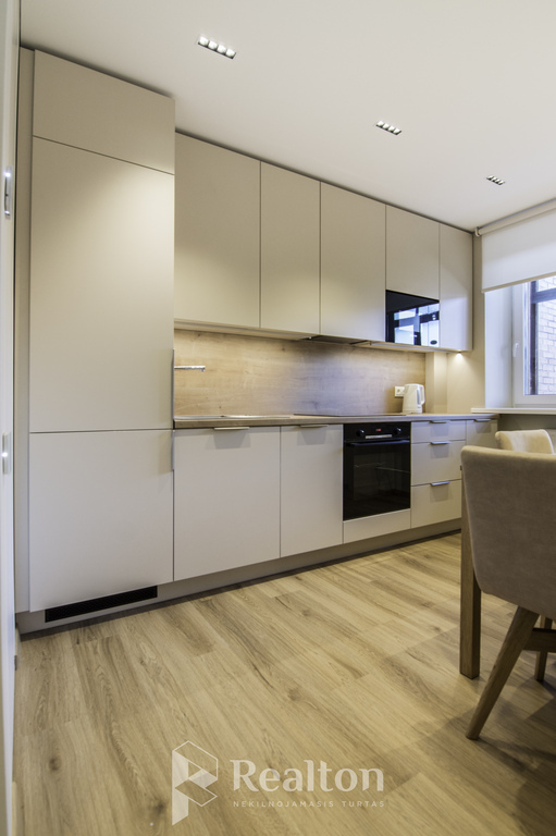 Nuomojamas 2 kambarių butas Baltupiuose nuo Rugsėjo 15 d.!-image-270588989