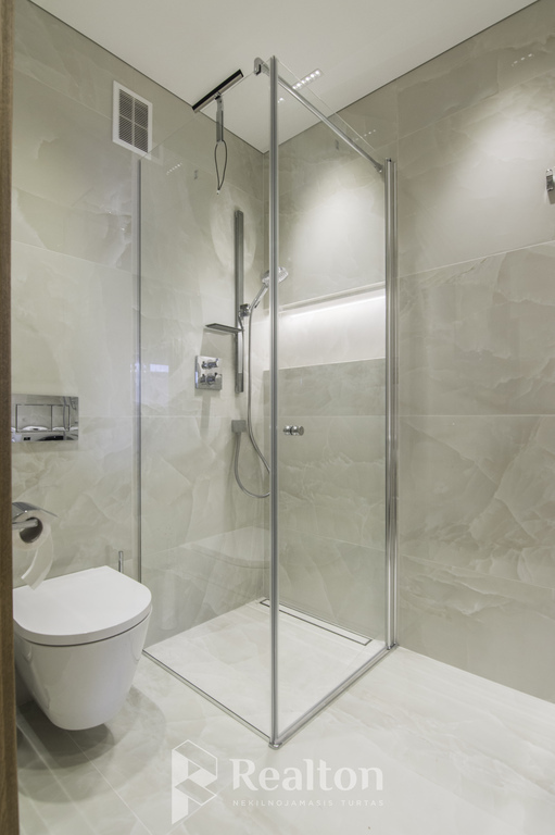 Nuomojamas 2 kambarių butas Baltupiuose nuo Rugsėjo 15 d.!-image-270588993