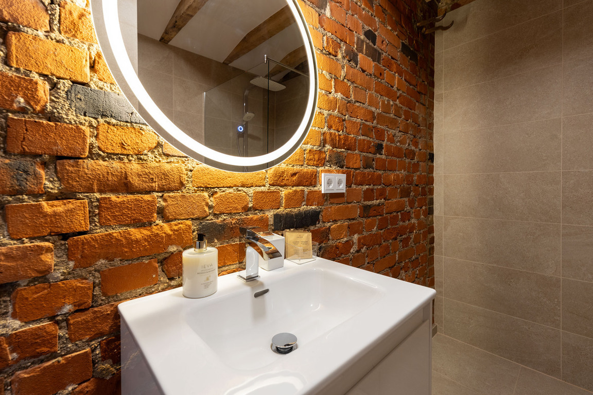 Parduodamas butas Benediktinių g., Kaune, 62 kv.m ploto, 2 kambariai