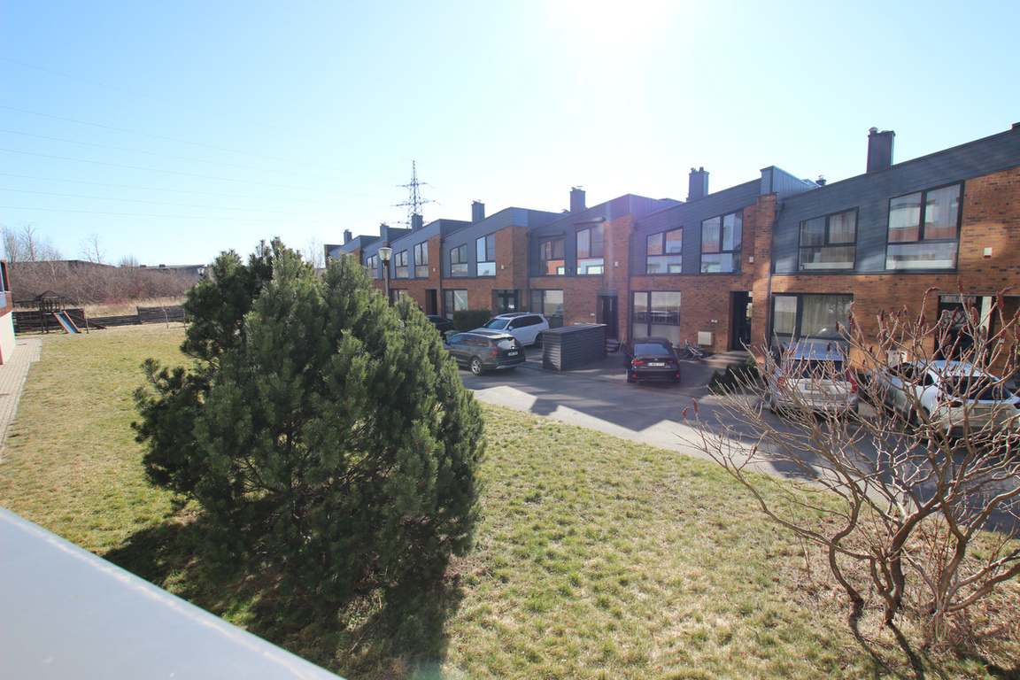 Parduodamas butas Palangoje, 80.86 kv.m ploto, 2 kambariai