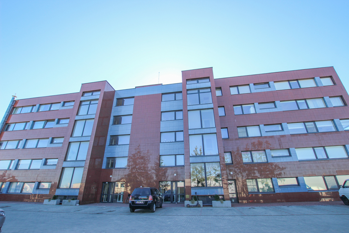 Parduodamas butas Palangoje, 80.86 kv.m ploto, 2 kambariai