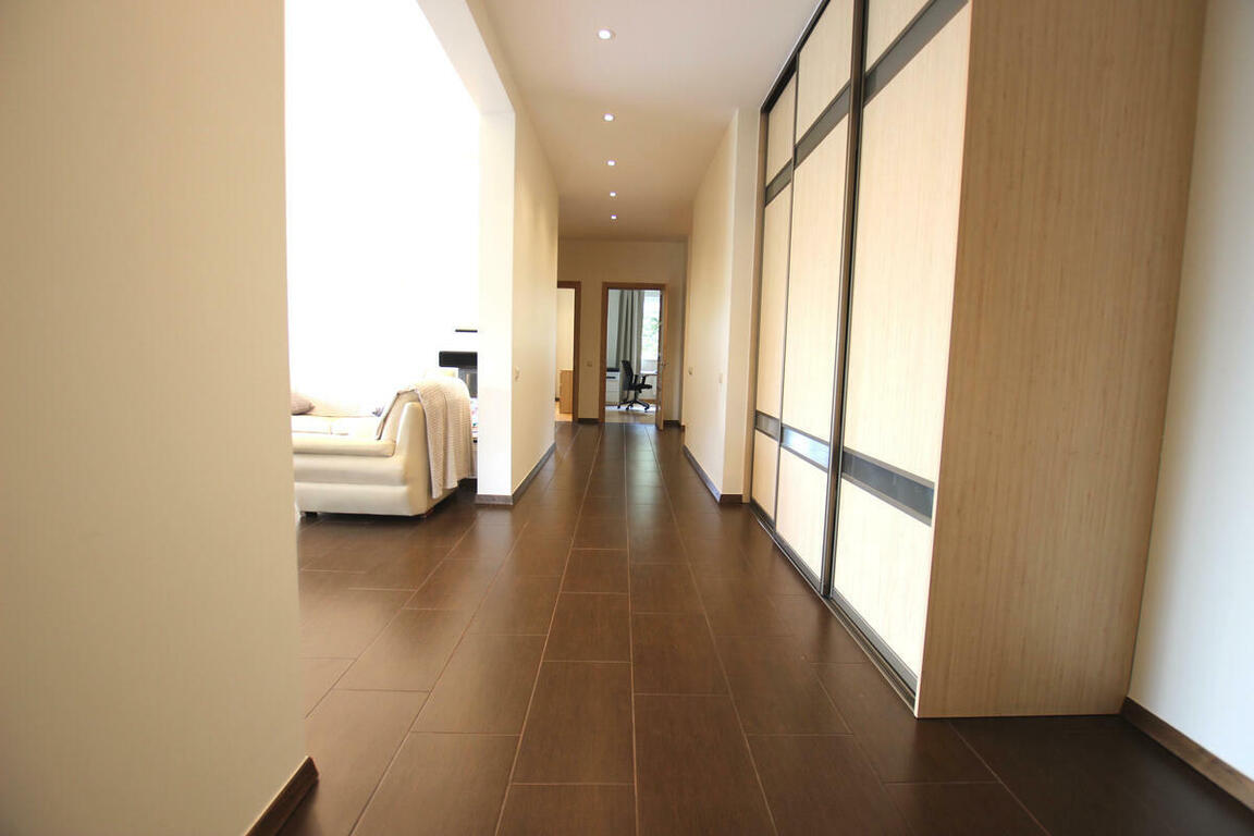 Parduodamas namas Kretingoje, 215 kv.m ploto, 2 aukštai