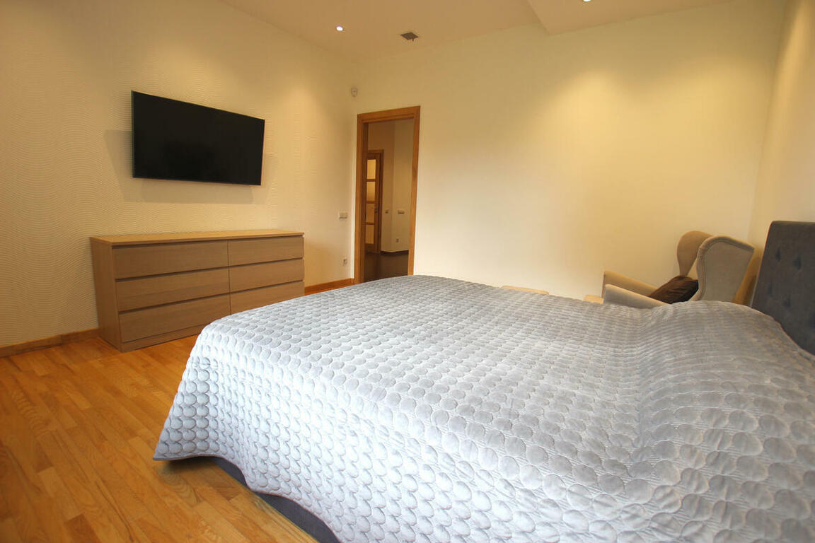 Parduodamas namas Kretingoje, 215 kv.m ploto, 2 aukštai