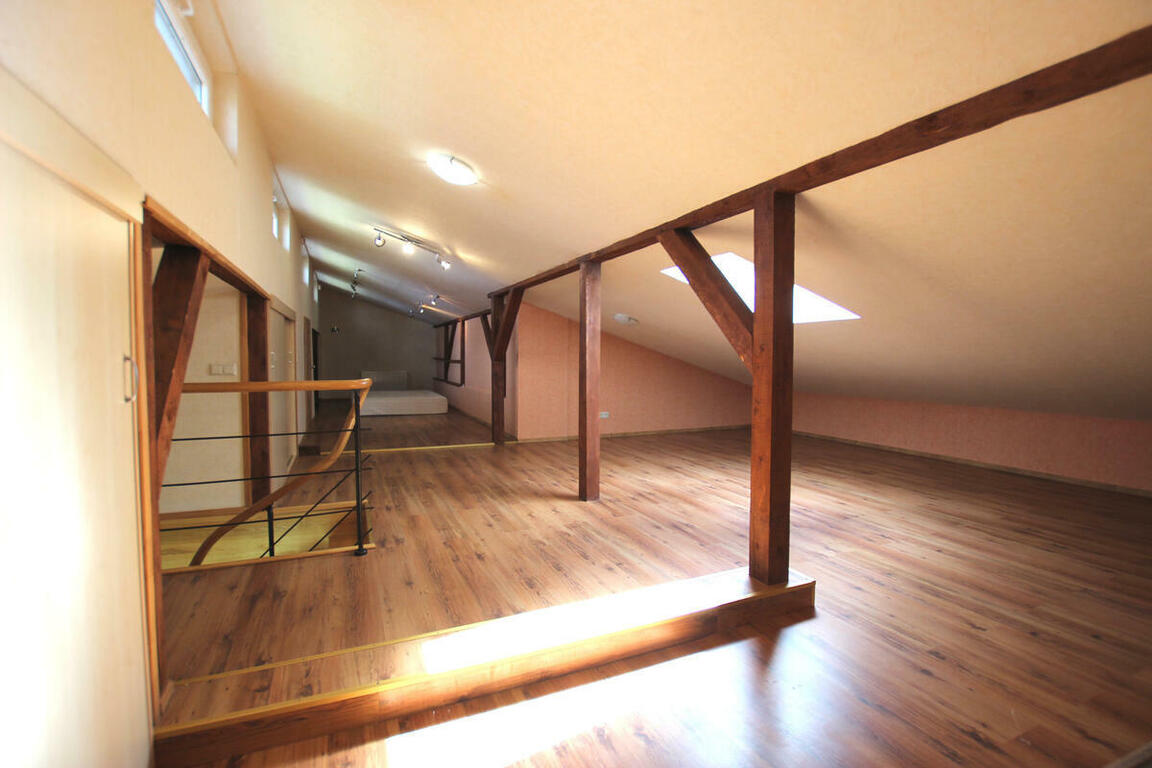 Parduodamas namas Kretingoje, 215 kv.m ploto, 2 aukštai