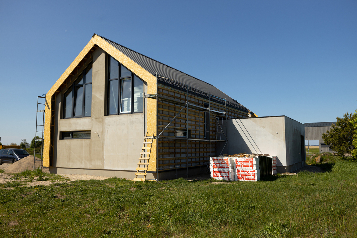 Parduodamas namas Drevernos k., 230 kv.m ploto