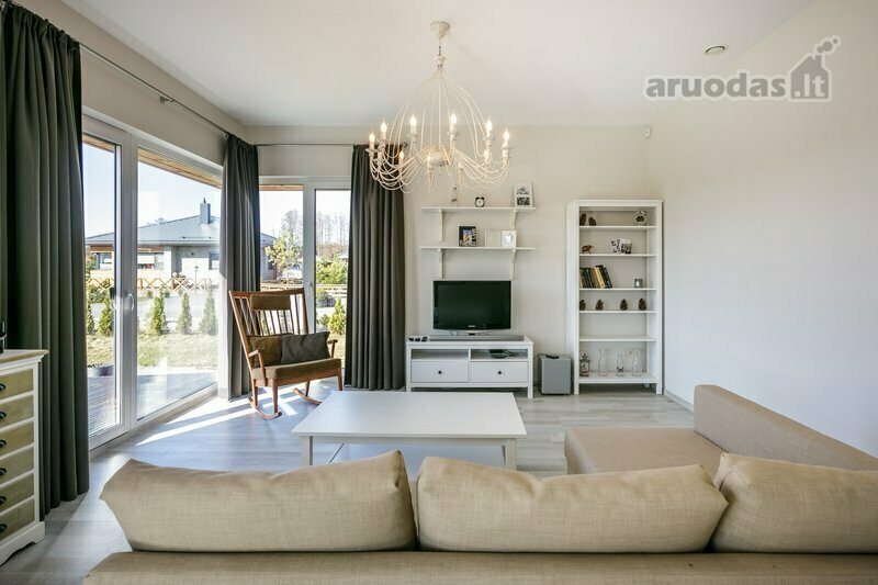 Parduodamas namas Palangoje, 105 kv.m ploto, 1 aukštai