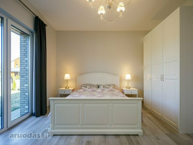 Parduodamas namas Palangoje, 105 kv.m ploto, 1 aukštai