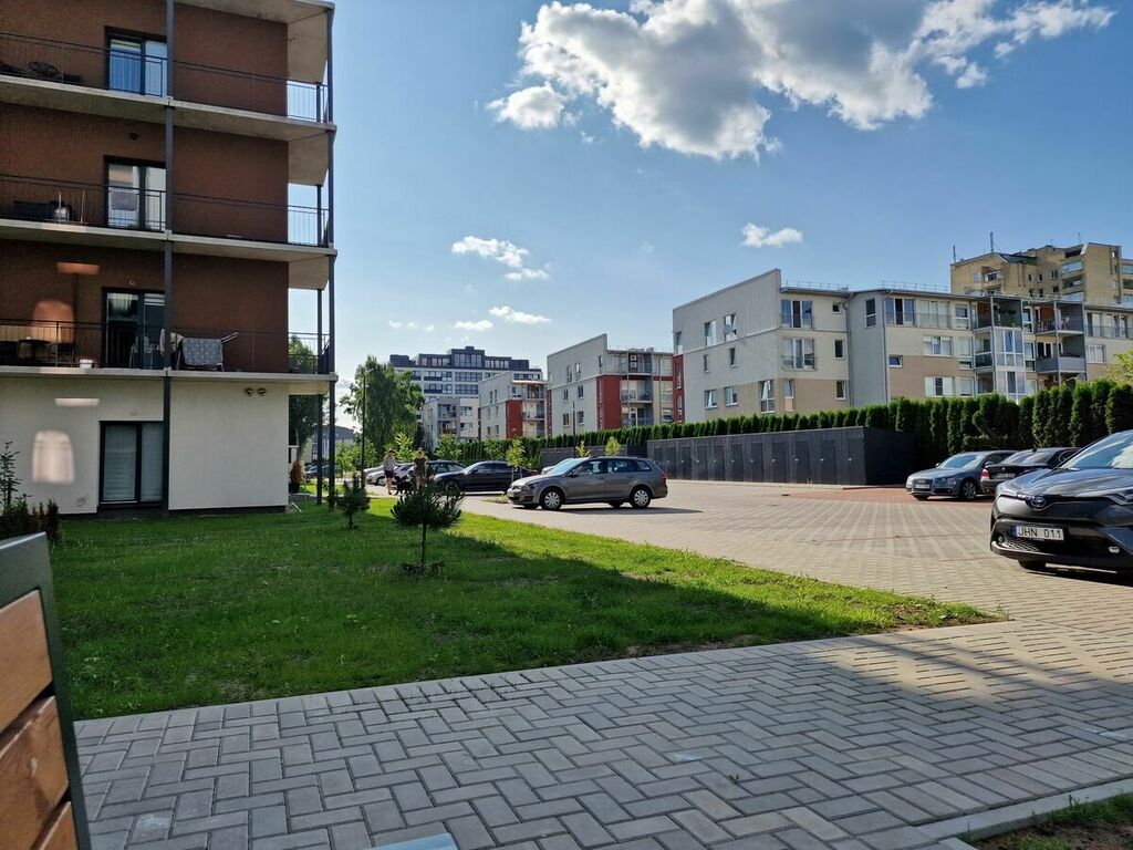 Parduodamas butas Garažų g., Kaune, 45 kv.m ploto, 2 kambariai