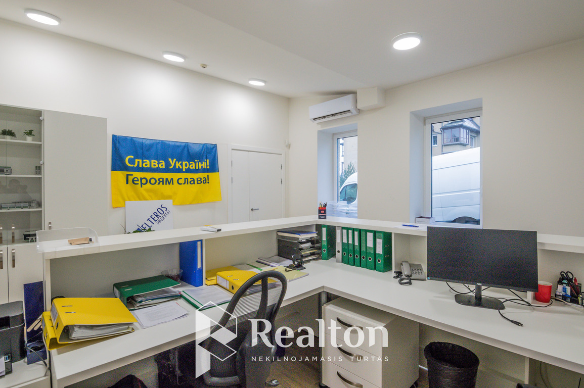 Parduodamos patalpos Žirmūnų g., Žirmūnuose, Vilniuje, 504 kv.m ploto-image-273543369