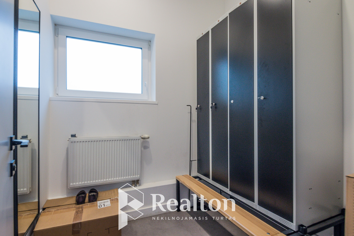 Parduodamos patalpos Žirmūnų g., Žirmūnuose, Vilniuje, 504 kv.m ploto-image-273543388