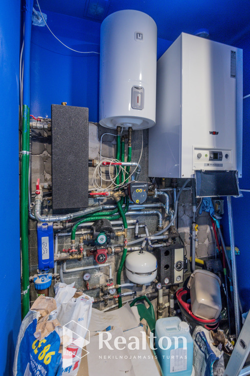 Parduodamos patalpos Žirmūnų g., Žirmūnuose, Vilniuje, 504 kv.m ploto-image-273543385