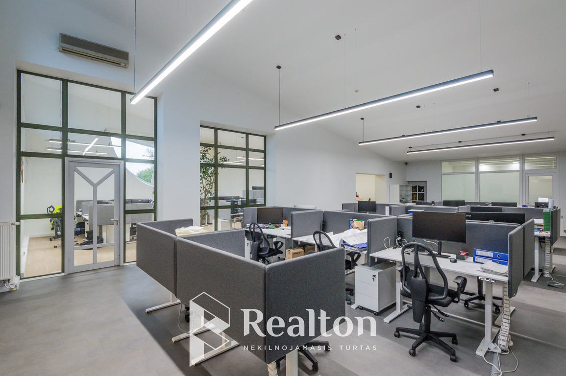 Parduodamos patalpos Žirmūnų g., Žirmūnuose, Vilniuje, 504 kv.m ploto-image-273543351