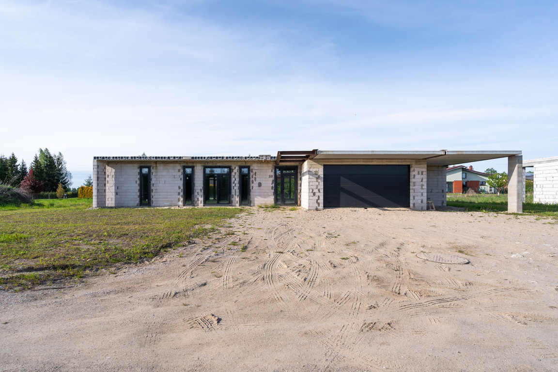 Parduodamas namas Mitkūnų k., 227.61 kv.m ploto