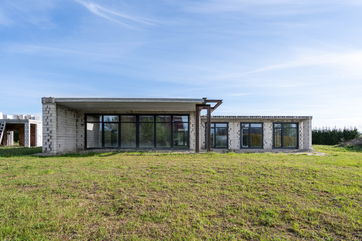 Parduodamas namas Mitkūnų k., 227.61 kv.m ploto