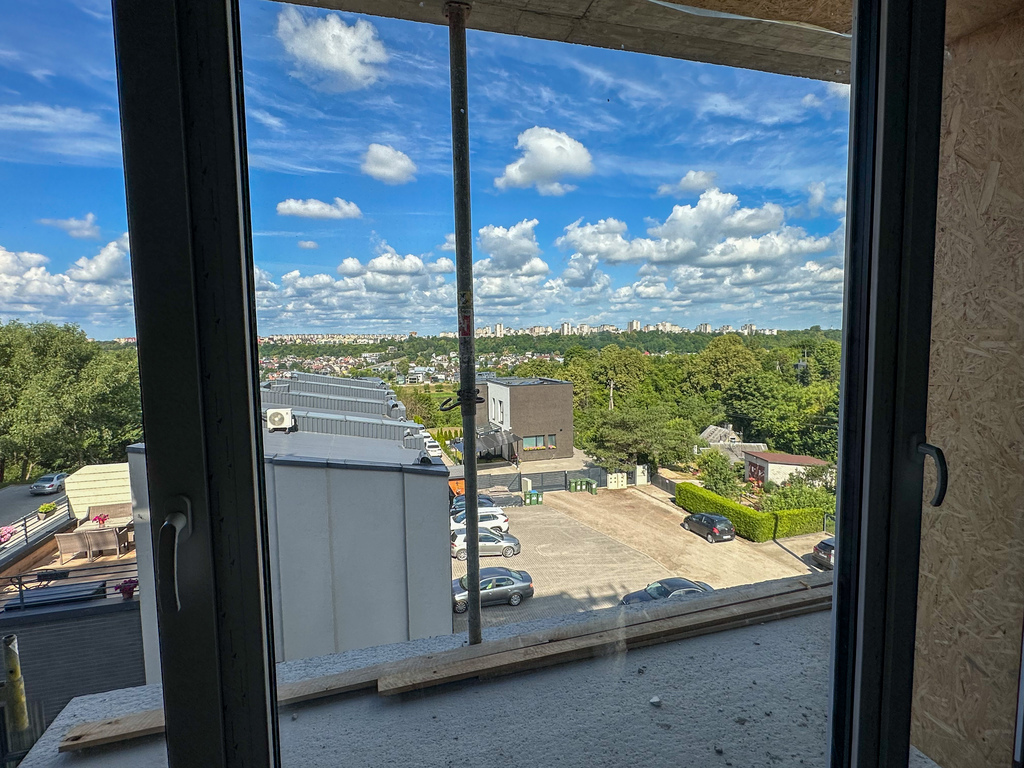 Parduodamas butas Žeimenos g., Žaliakalnyje, Kaune, 37.38 kv.m ploto, 2 kambariai