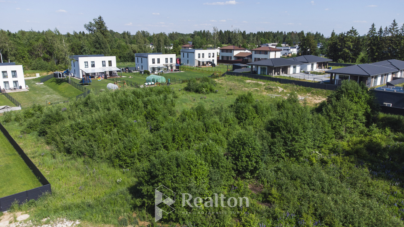 Parduodamas sklypas Lazdynų g., Saldenė, 31.64 a ploto-image-270596586