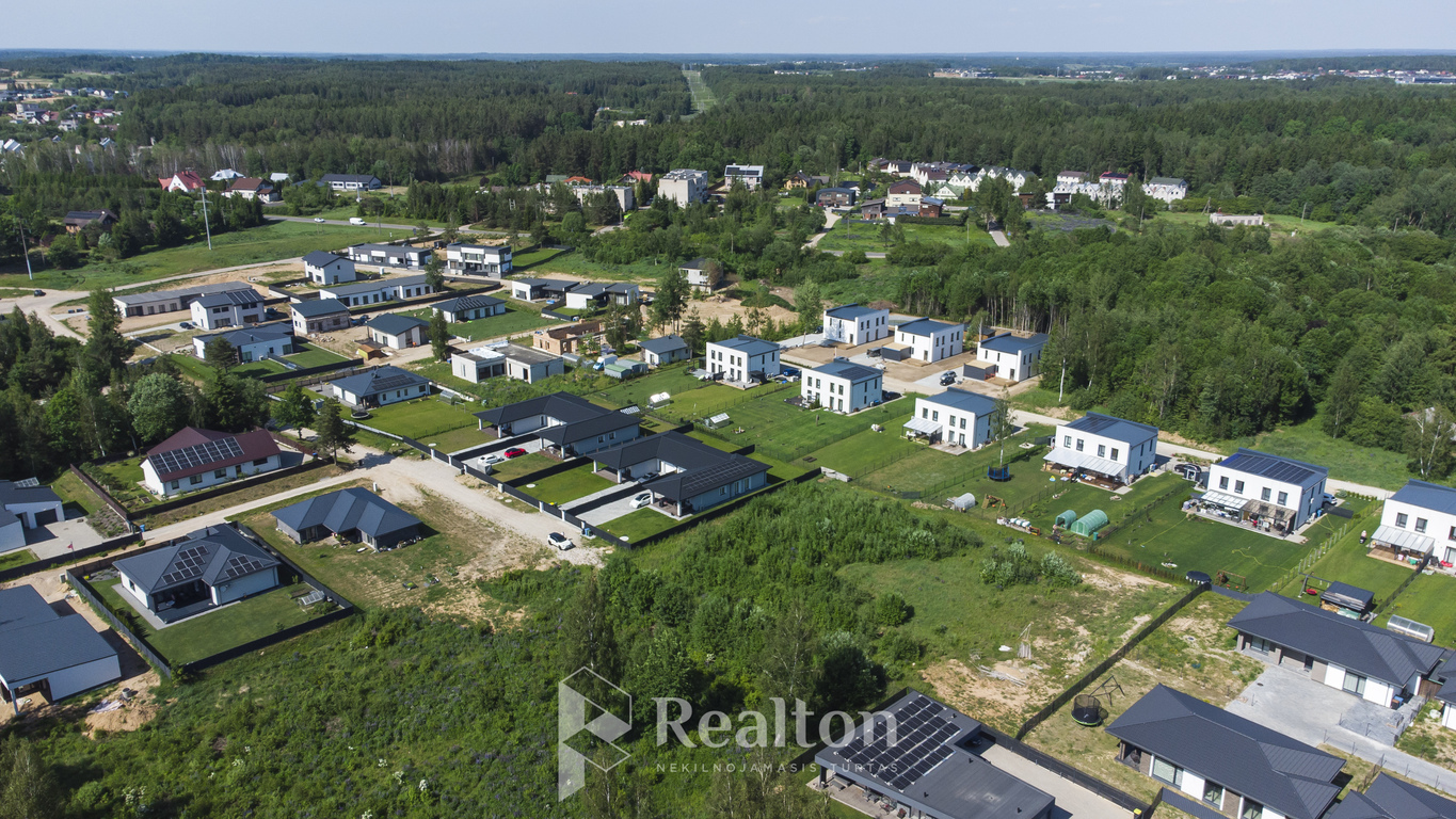 Parduodamas sklypas Lazdynų g., Saldenė, 31.64 a ploto-image-270596587