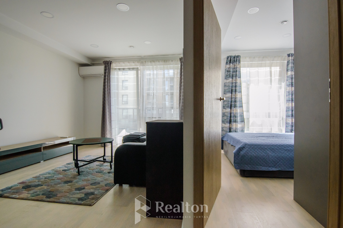 Nuomojamas butas Siesikų g., Šeškinėje, Vilniuje, 38 kv.m ploto-image-270589296