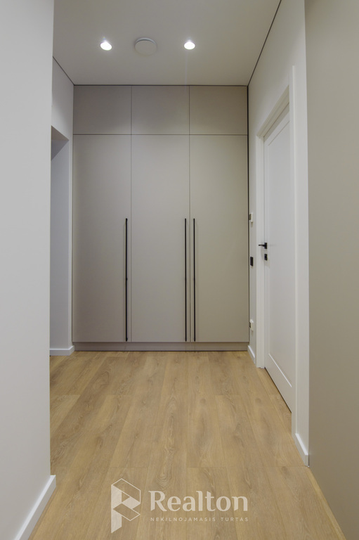 Parduodamas butas P. Vileišio g., Antakalnyje, Vilniuje, 33.15 kv.m ploto-image-270596700