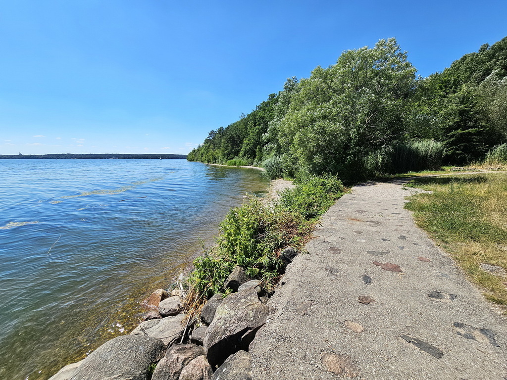 Sklypas prie Kauno marių