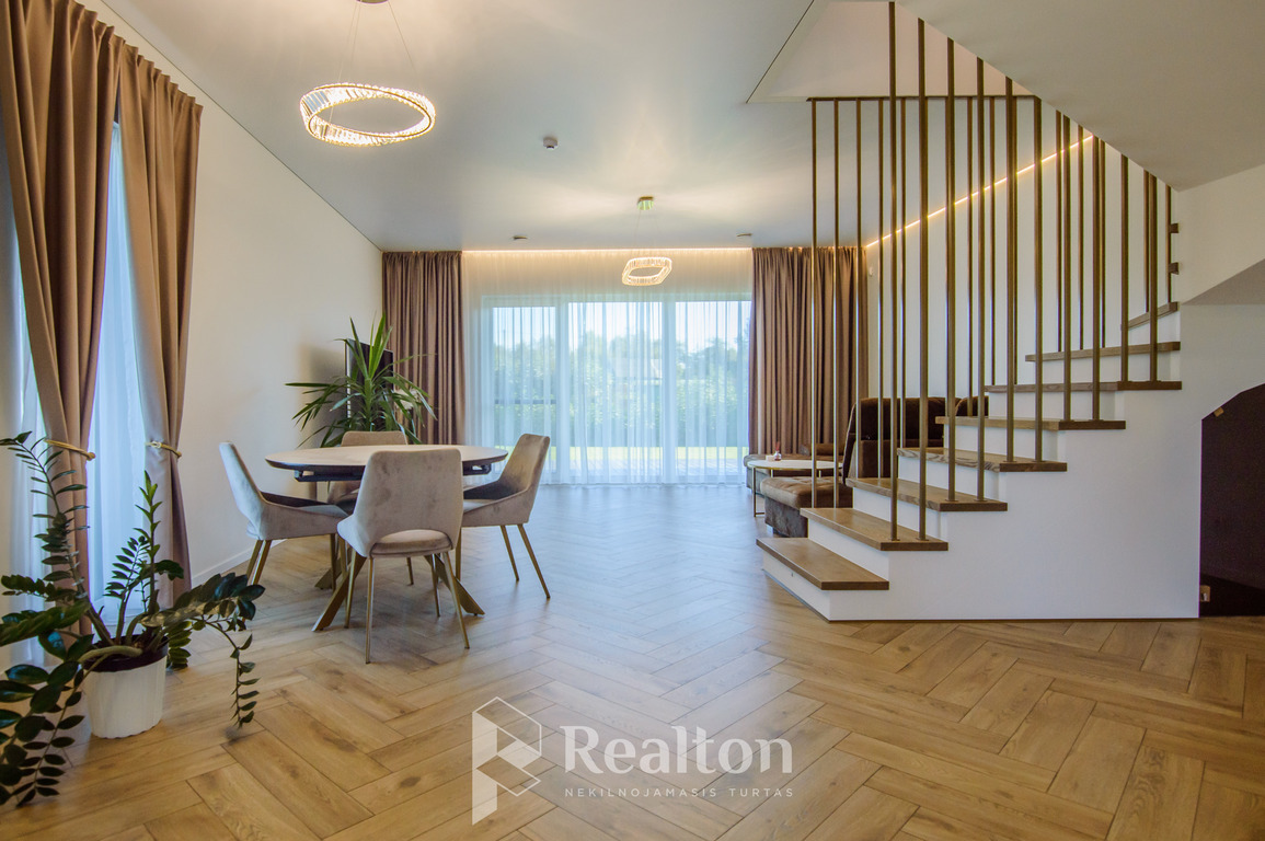 Nuomojamas namas Baltadvario g., , Vilniuje, 106 kv.m ploto-image-270593239