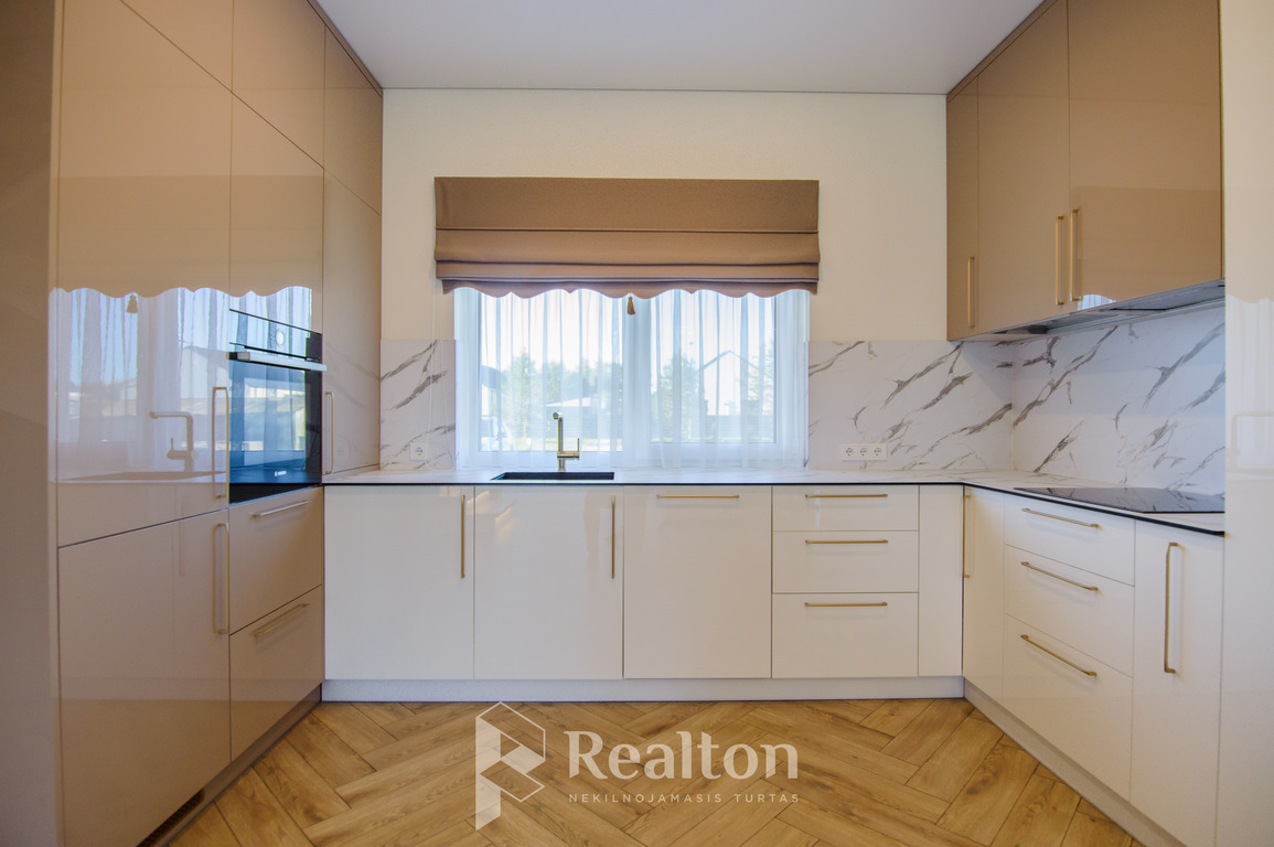 Nuomojamas namas Baltadvario g., , Vilniuje, 106 kv.m ploto-image-270593243